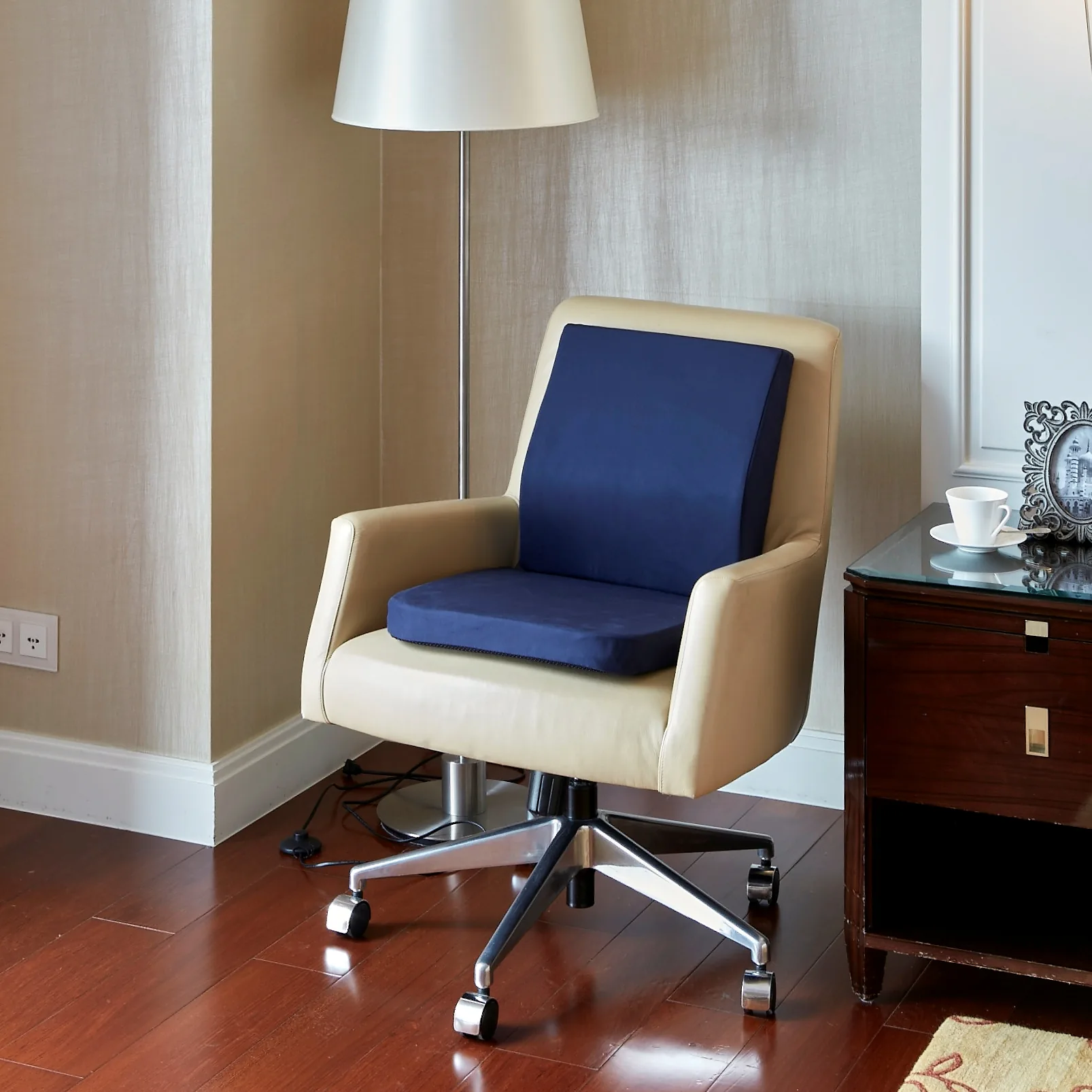 DISCOVERY辦公護背/椎墊組